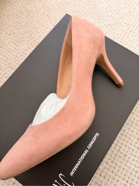 INC International Concepts Blush Suede Mid Heel Pump